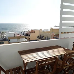 Atlantico 8- Vista Mar, Ar-condicionado, 80mt Praia, Wifi , Quarteira Portugal